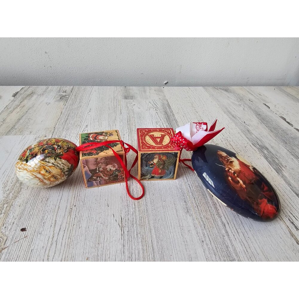 Flock Santa ornament Coca-Cola egg Xmas tree vintage style blacks‎